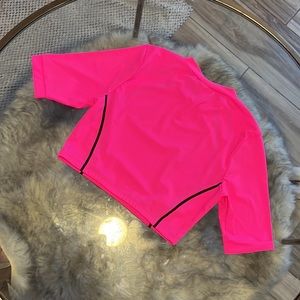 Hott pink sporty crop top
